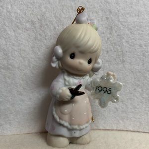 Vintage Precious Moments Ornament - He Covers The Earth With His Beauty